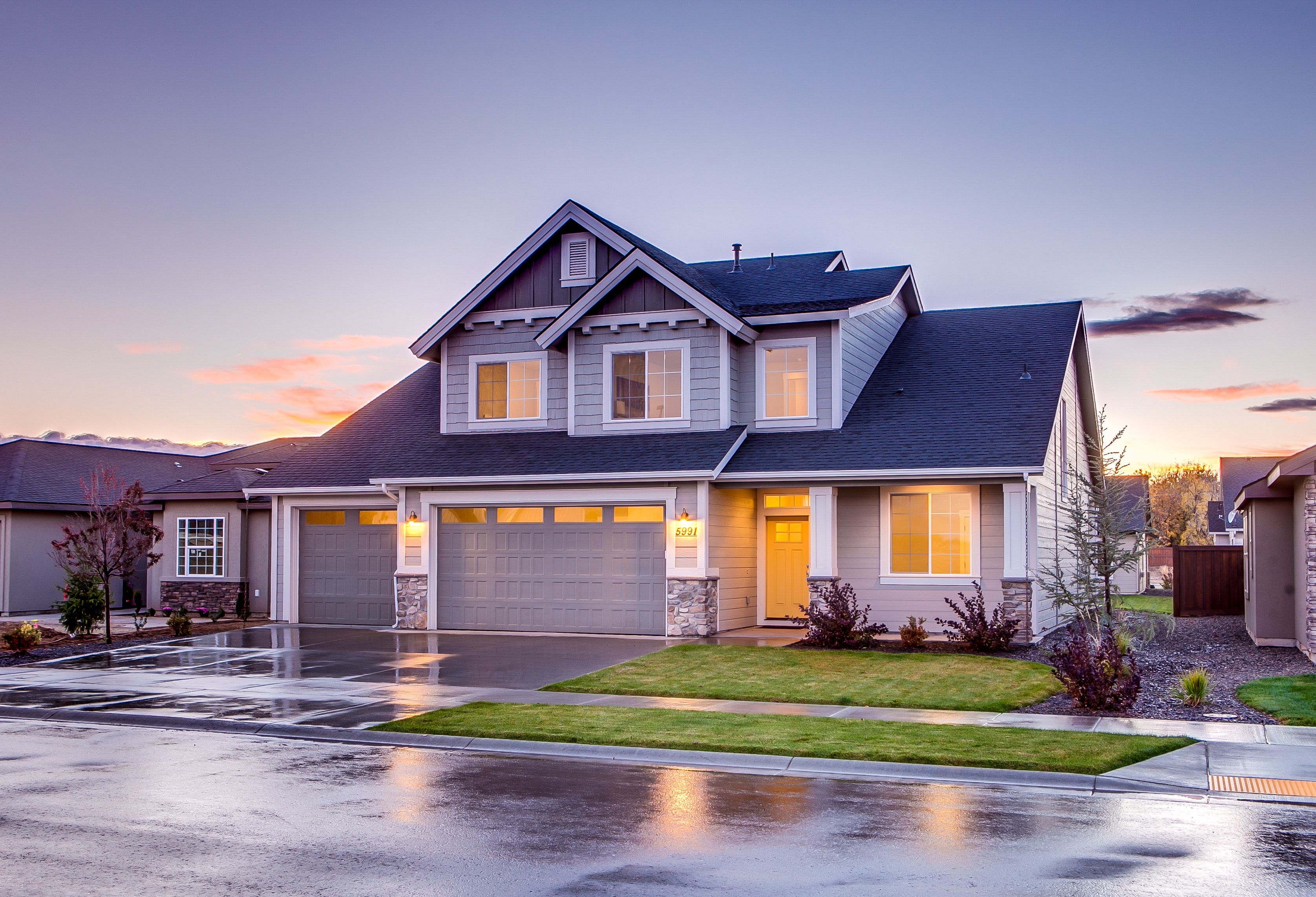 Free Clarksville roof inspection with certified pros with our new Clarksville Roofing Specials
